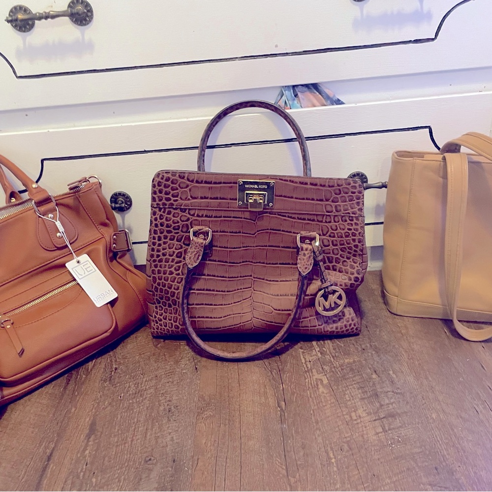 THREE new PURSES! MK, GB and Urban CHEAP